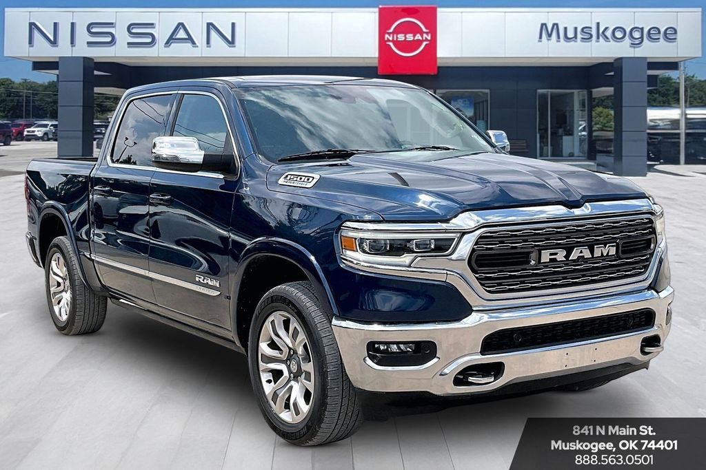 2023 RAM 1500 Limited Crew Cab 4WD