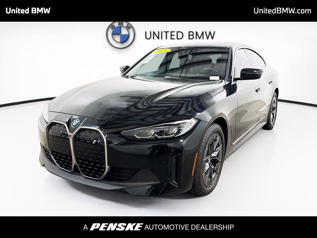 Thumbnail: 2023 BMW i4 - 1