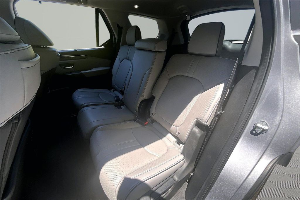 Used 2023 Honda Pilot SUV