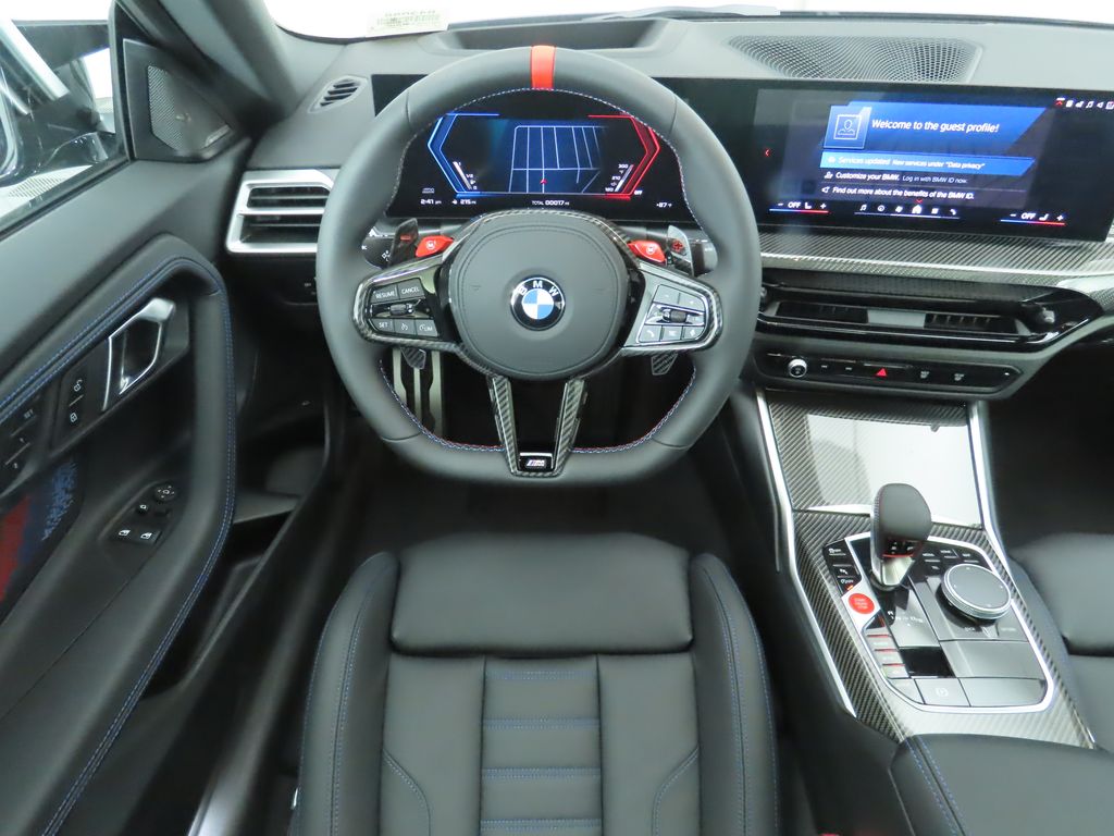 Thumbnail: 2025 BMW M2 - 10