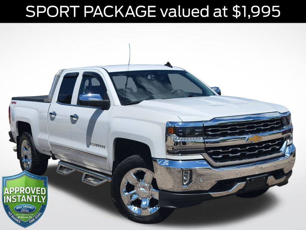 Summit White 2018 Chevrolet Silverado 1500 Pickup Truck Four-Wheel Drive 6-Speed Automatic Overdrive