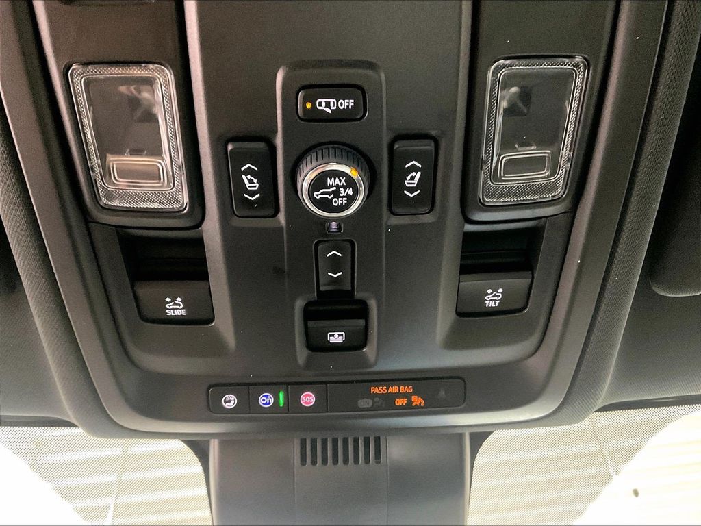 2025 GMC Yukon XL — photo 27