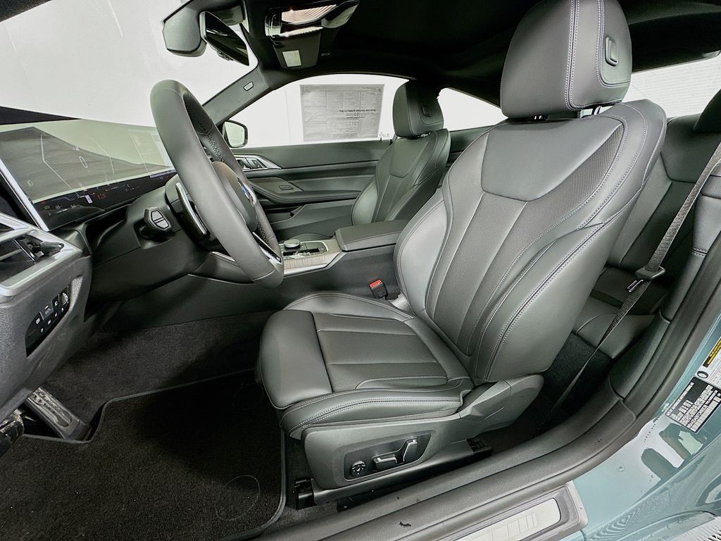 Thumbnail: 2026 BMW 4 Series - 16