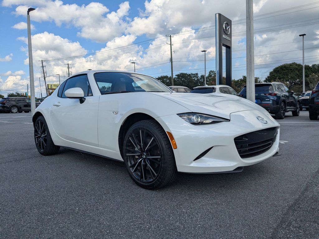 2025 Mazda MX-5 Miata RF Grand Touring