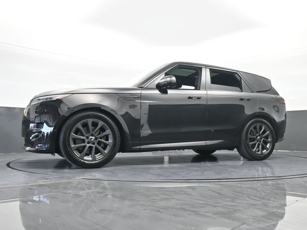 Used 2024 Black Land Rover Dynamic SE image 58