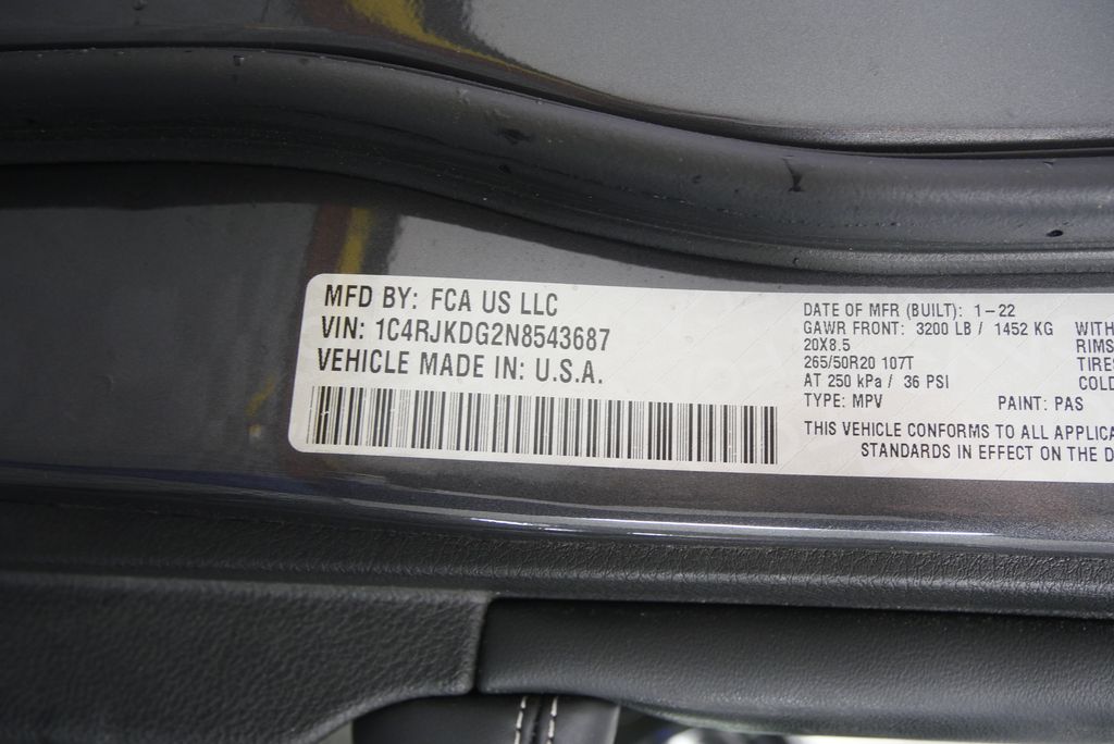 Thumbnail: 2022 Jeep Grand Cherokee L - 8