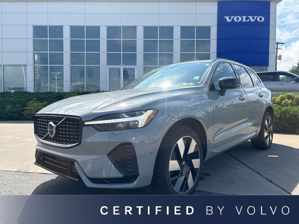Gray Metallic 2025 Volvo XC60 SUV / Crossover All-Wheel Drive Automatic