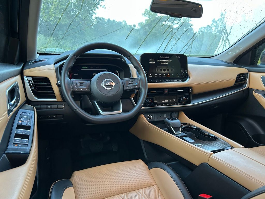 Thumbnail: 2023 Nissan Rogue - 12