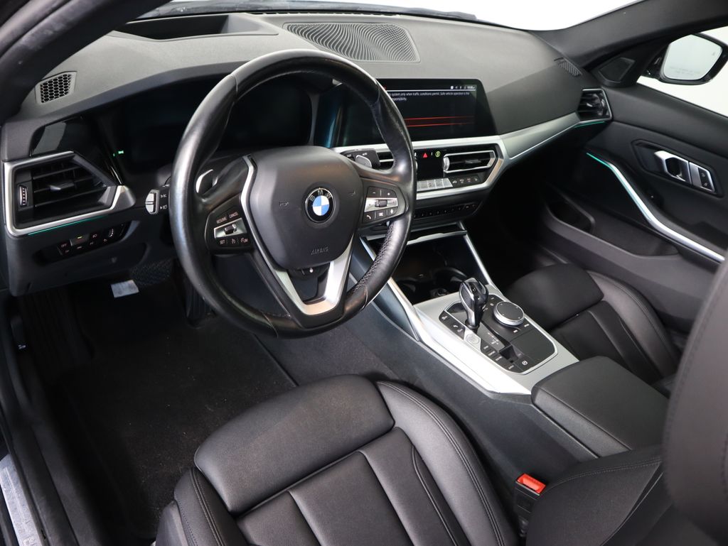 Thumbnail: 2021 BMW 3 Series - 9