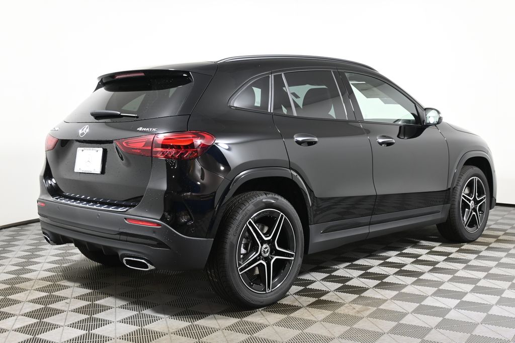 2025 Mercedes-Benz GLA 250 4MATIC 7