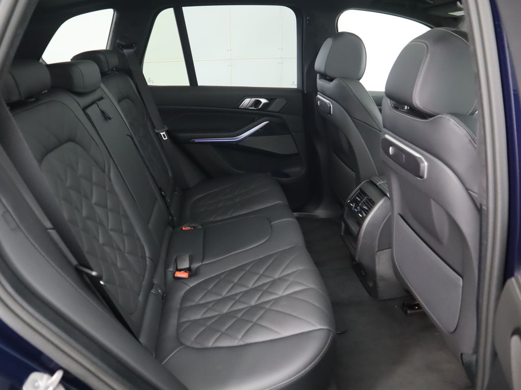 Thumbnail: 2026 BMW X5 - 23