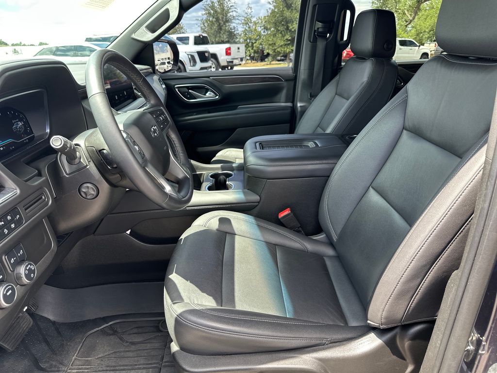 Used Car 2022 Chevrolet Suburban  Z71 For Sale Under $50,000 In Austin, Texas
