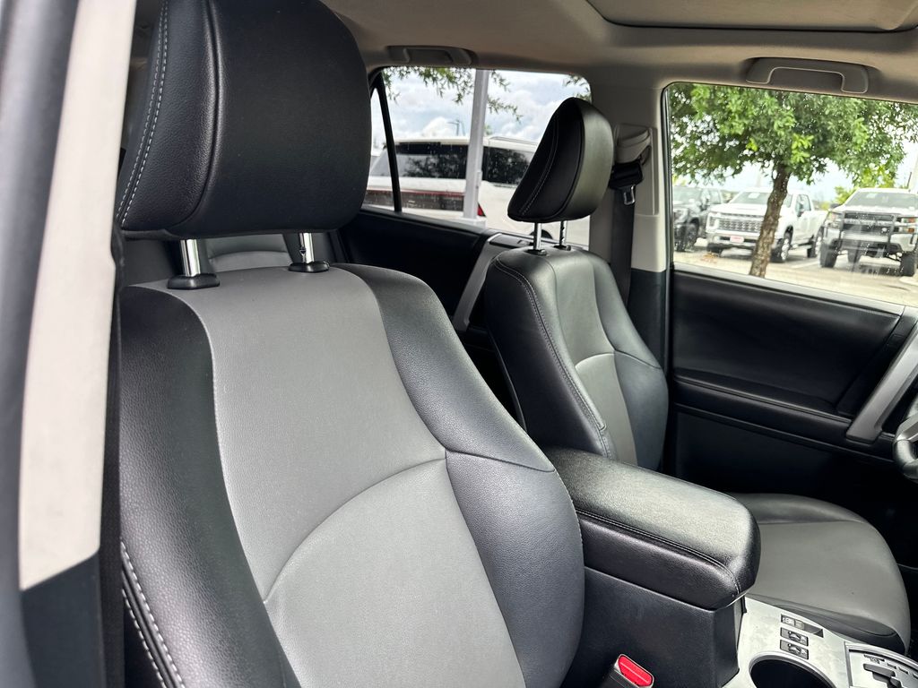 Used Car 2018 Toyota 4runner  Sr5 Premium For Sale Under $30,000 In Austin, Texas