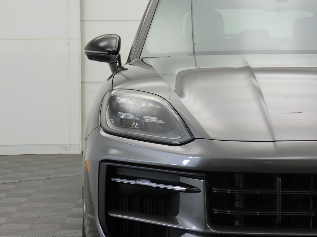 Thumbnail: 2025 Porsche Cayenne - 12