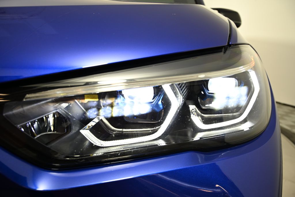 2022 BMW X5 M 9