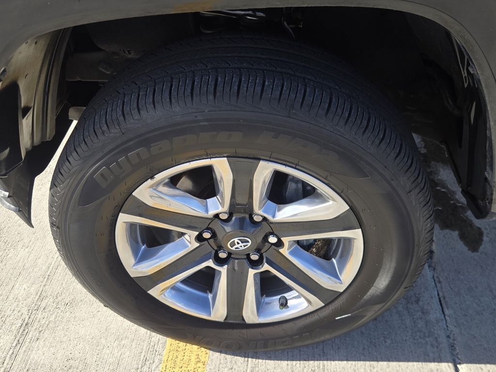 2018 Toyota Tacoma - $21,598