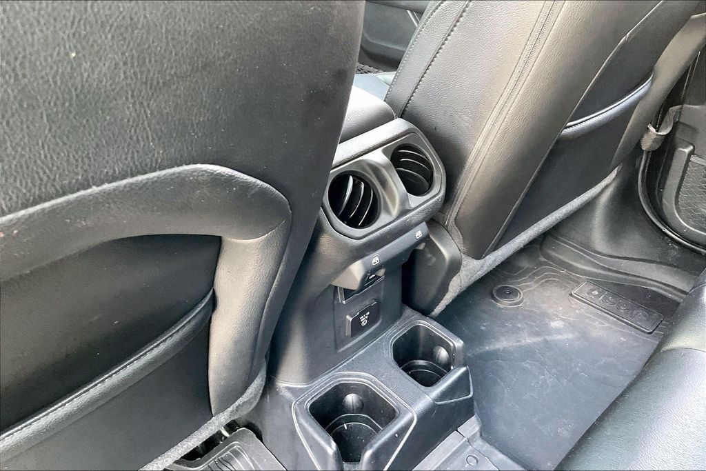 Used 2020 Jeep Gladiator Truck