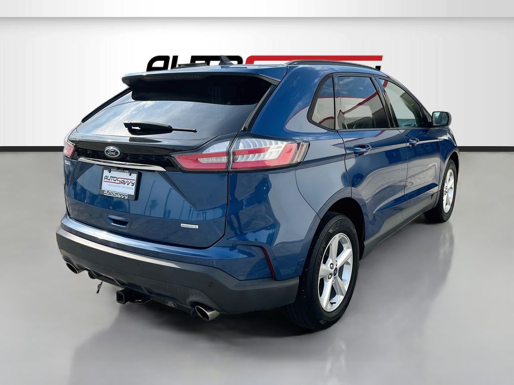 Used 2020 Blue Ford SE image 7