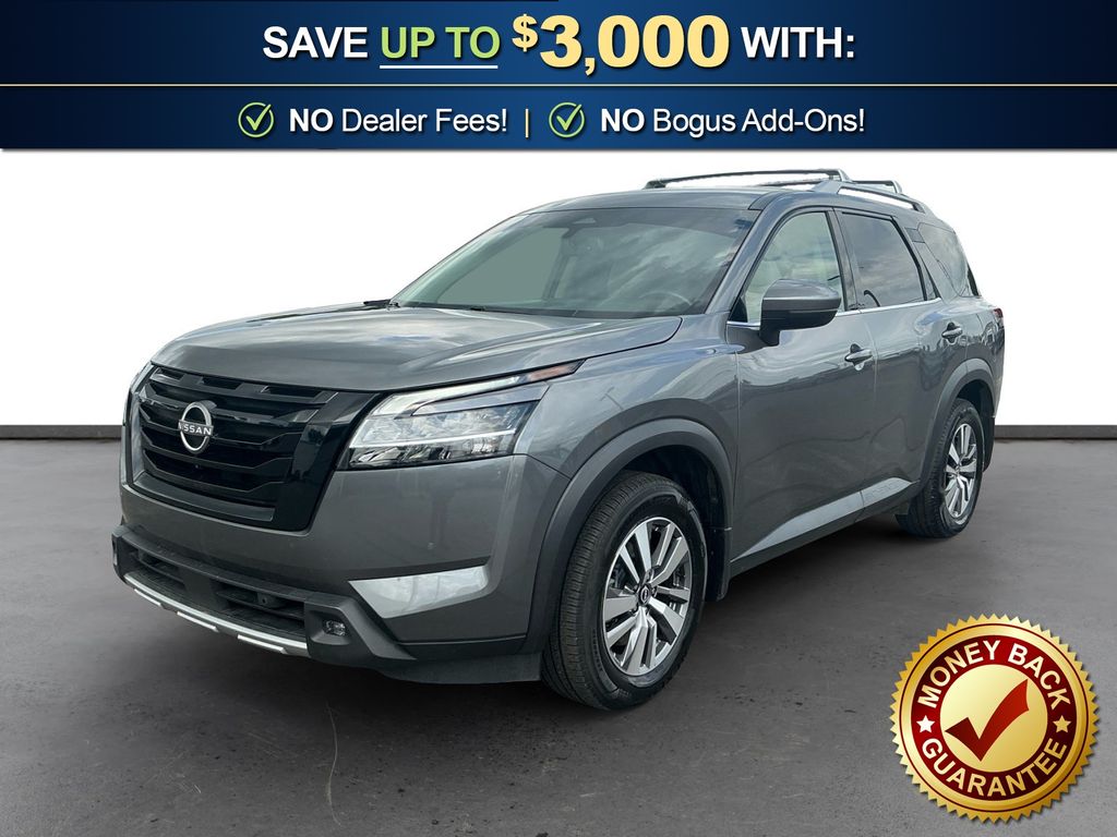 2022 Nissan Pathfinder SL FWD