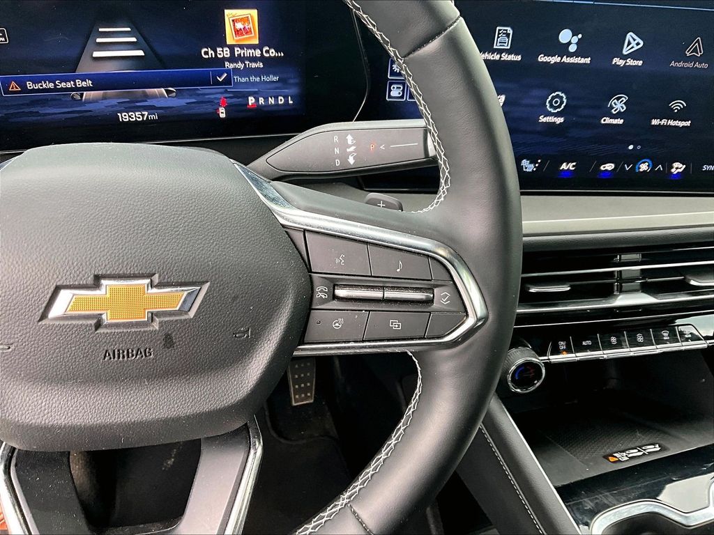2024 Chevrolet Traverse — photo 24