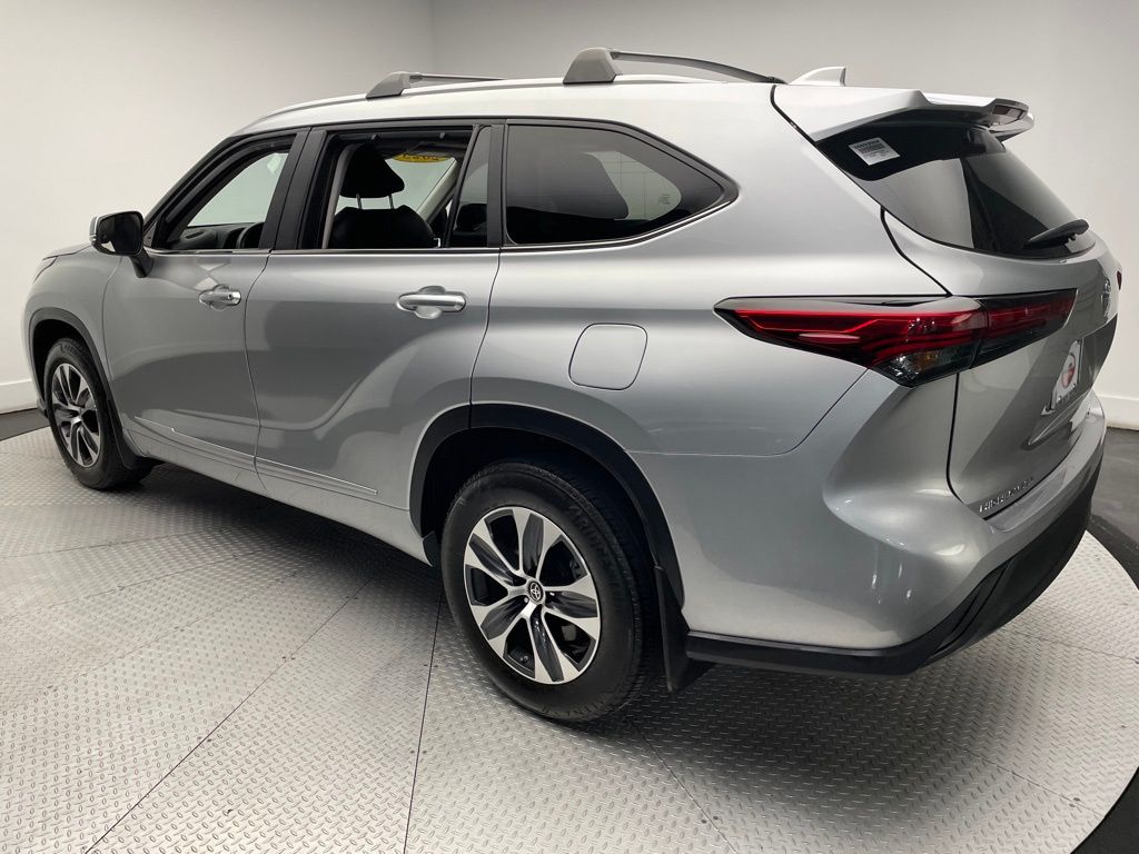 2023 Toyota Highlander XLE 7