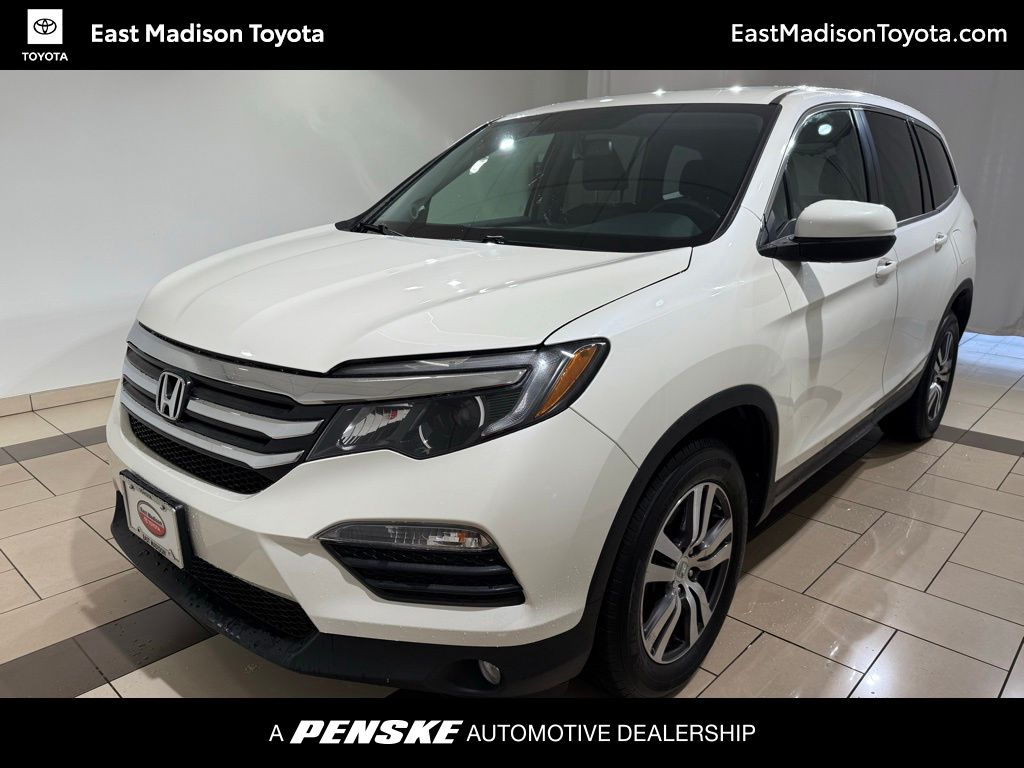 Thumbnail: 2017 Honda Pilot - 1