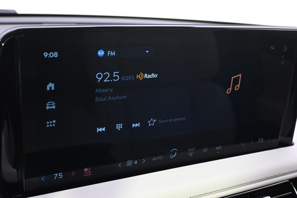 New 2026 White Lincoln Reserve image 29