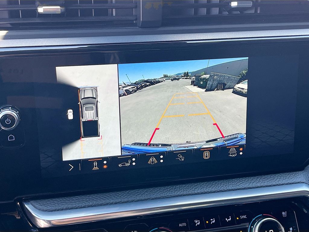 Used 2025 Silver GMC Denali image 14