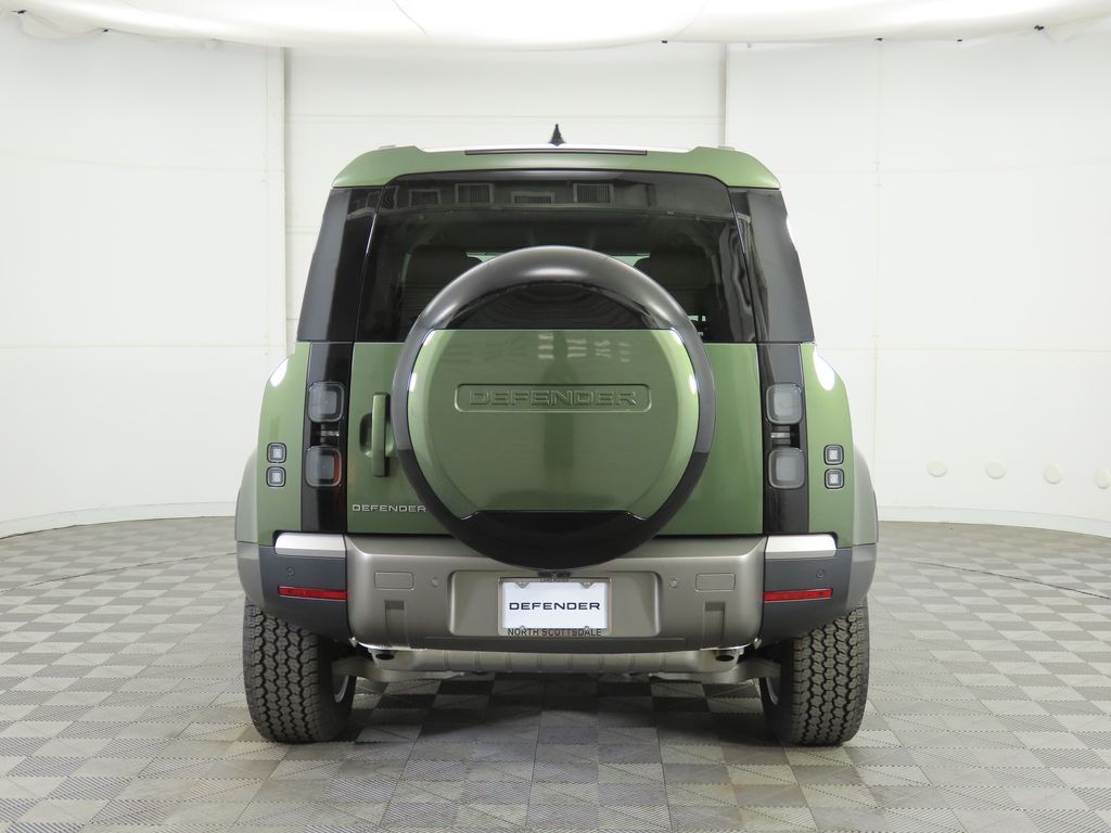 Used 2026 Green Land Rover S image 6