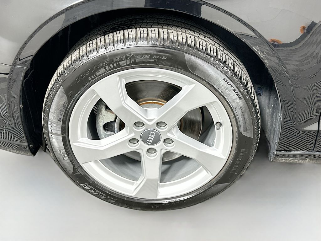 Thumbnail: 2019 Audi A3 - 31