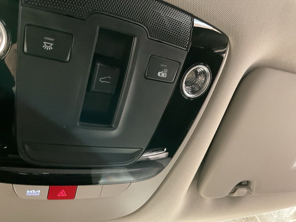 New 2026 Gray Kia EX image 17