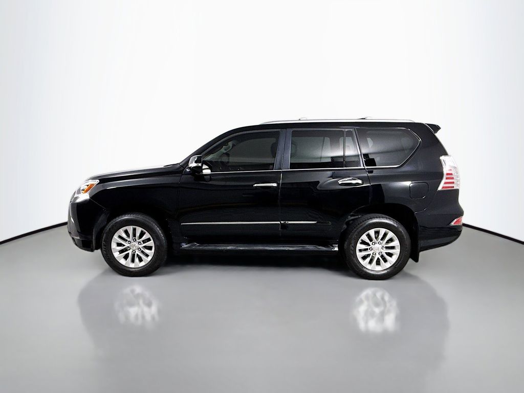 Thumbnail: 2019 Lexus GX - 8