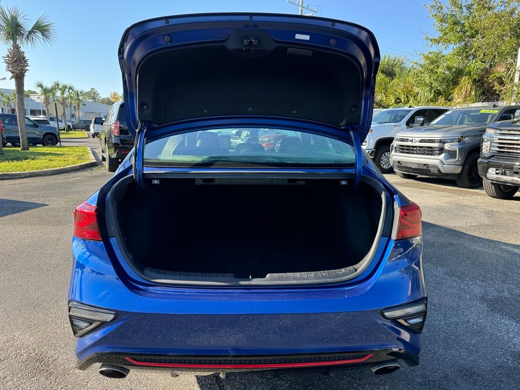 2021 Kia Forte GT 12