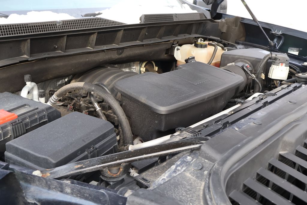 Thumbnail: 2020 Chevrolet Silverado 1500 - 14