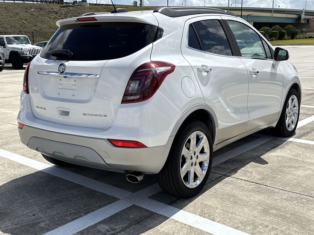 Thumbnail: 2018 Buick Encore - 11