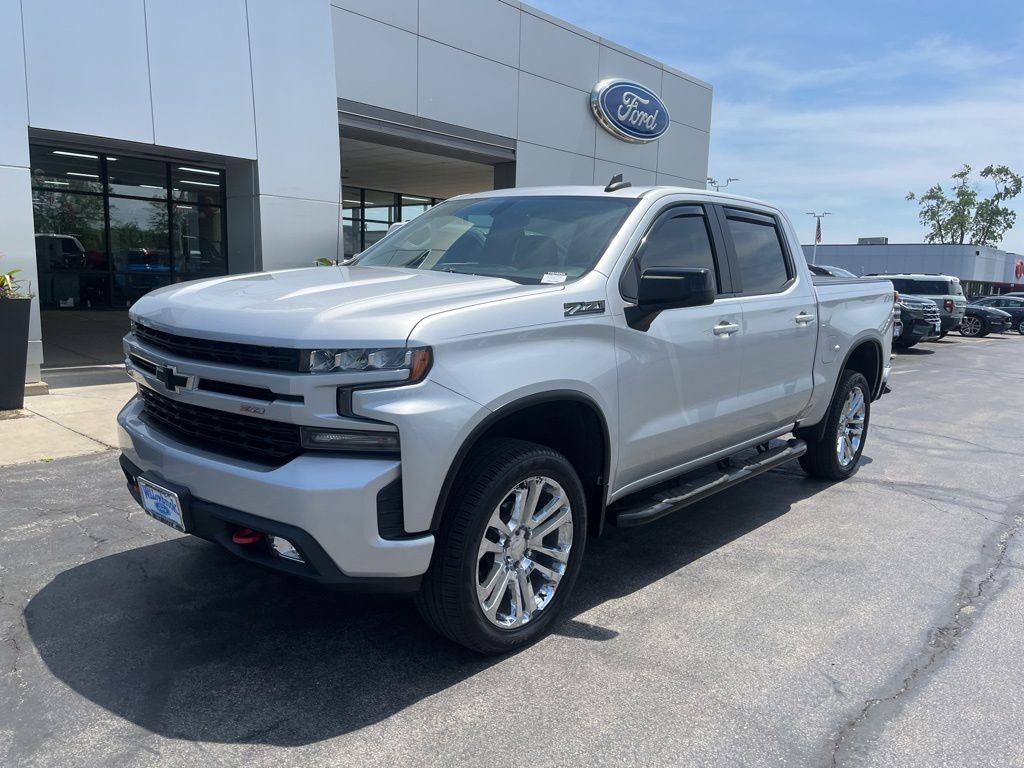 Silver Ice Metallic 2020 Chevrolet Silverado 1500 RST Crew Cab 4WD Pickup Truck Four-Wheel Drive 8-Speed Automatic