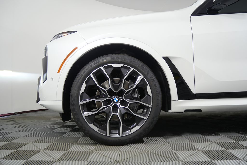 Thumbnail: 2026 BMW X7 - 7