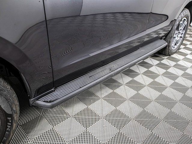 Used 2025 Gray Ford Active image 13