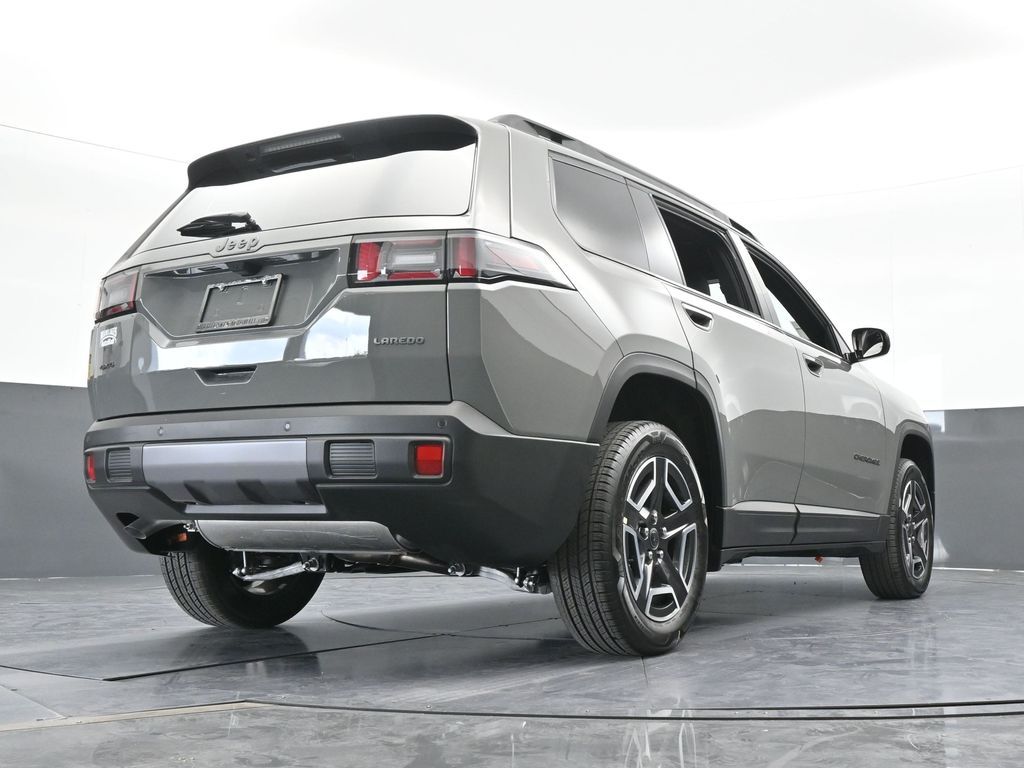 New 2026 Sting-Gray Clearcoat Jeep Laredo image 54
