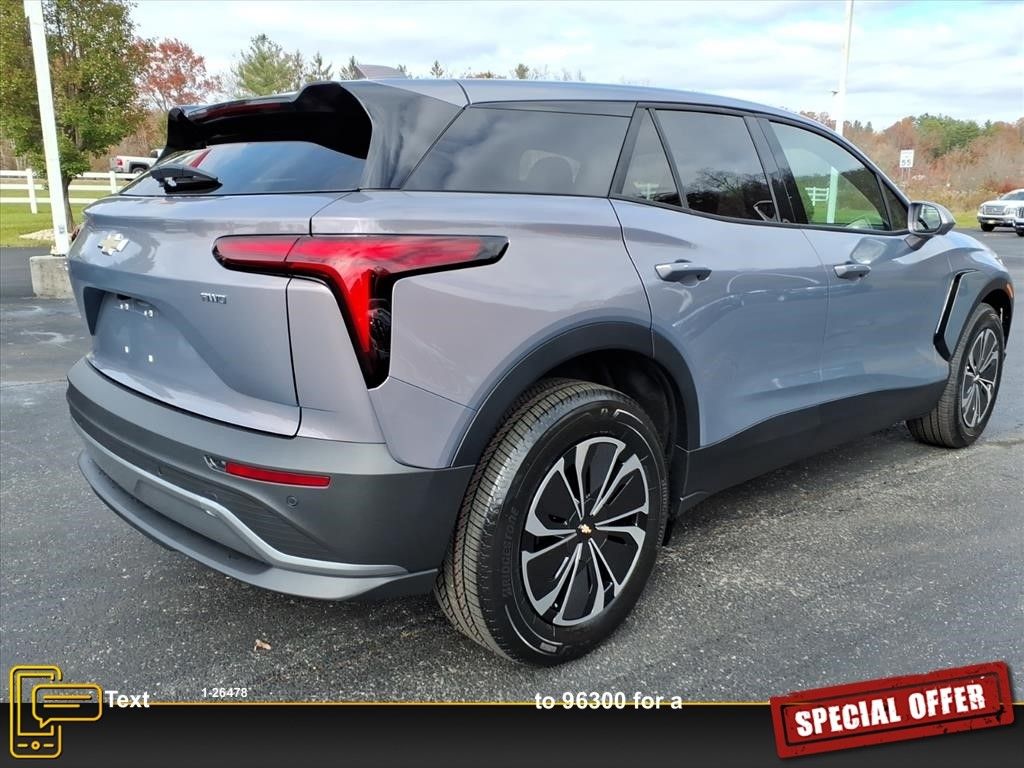 View vehicle photo 4