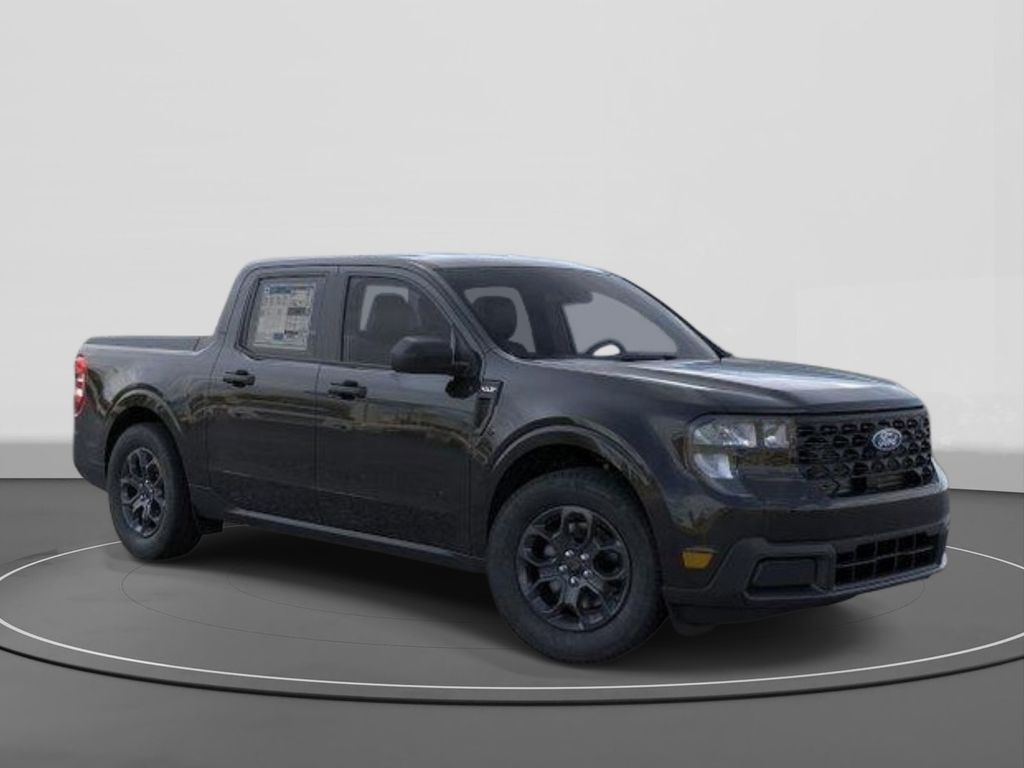 New 2026 Ford Maverick XLT 4D Crew Cab