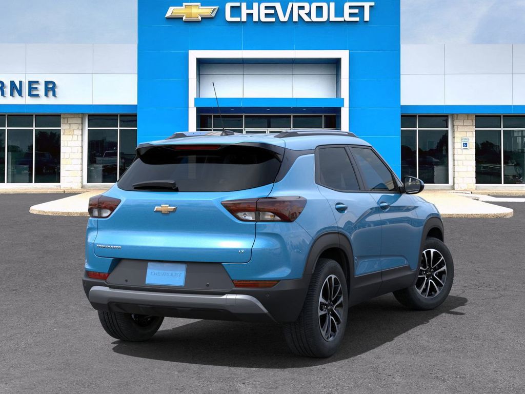 2025 Chevrolet TrailBlazer LT 4