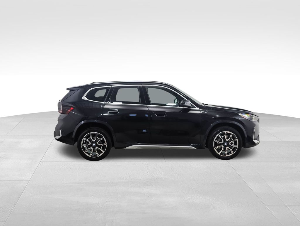 2025 BMW X1 xDrive28i 6