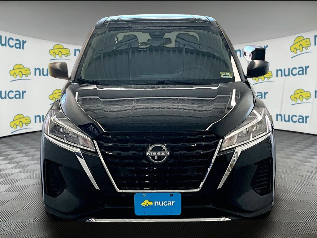 2022 Nissan Kicks — photo 2