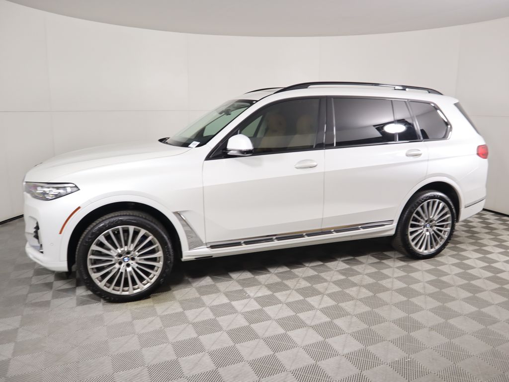 Thumbnail: 2021 BMW X7 - 8