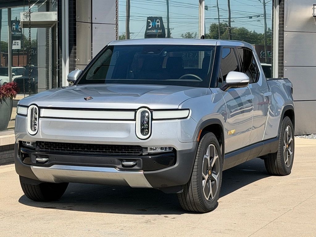 2023 Rivian R1T Adventure Quad Motor Crew Cab AWD