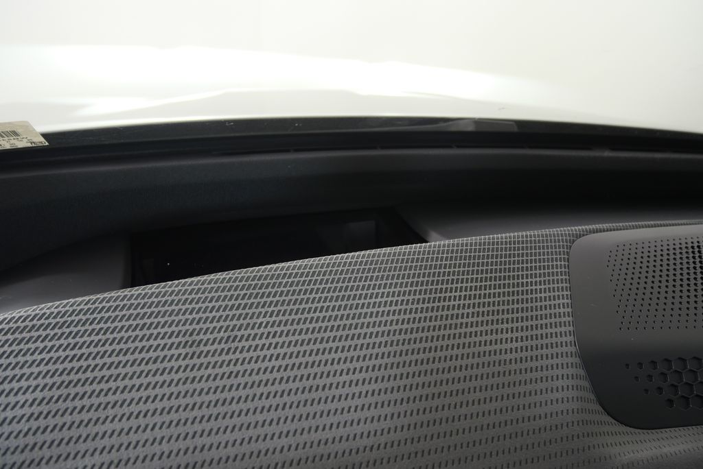 Thumbnail: 2026 BMW iX - 18