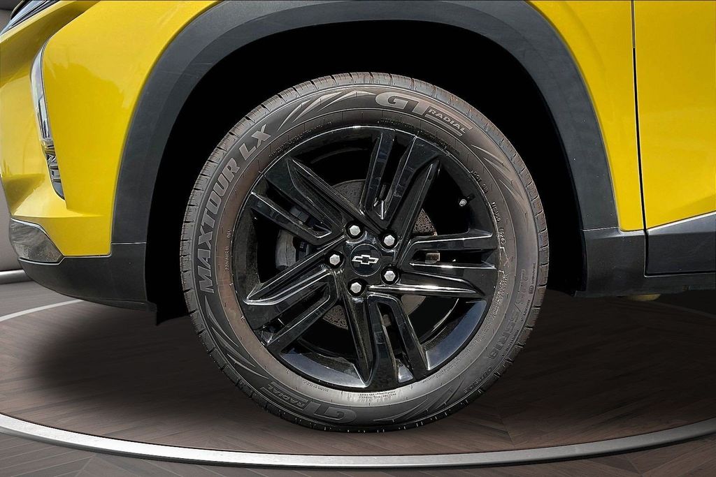 Used 2024 Chevrolet Trax SUV