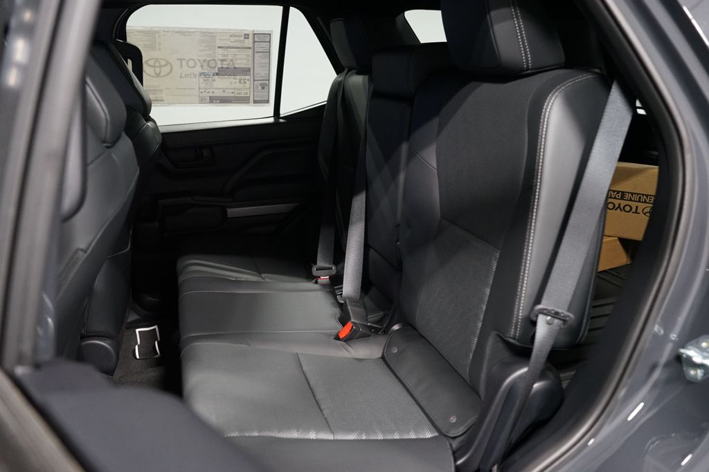 Thumbnail: 2026 Toyota 4Runner - 32