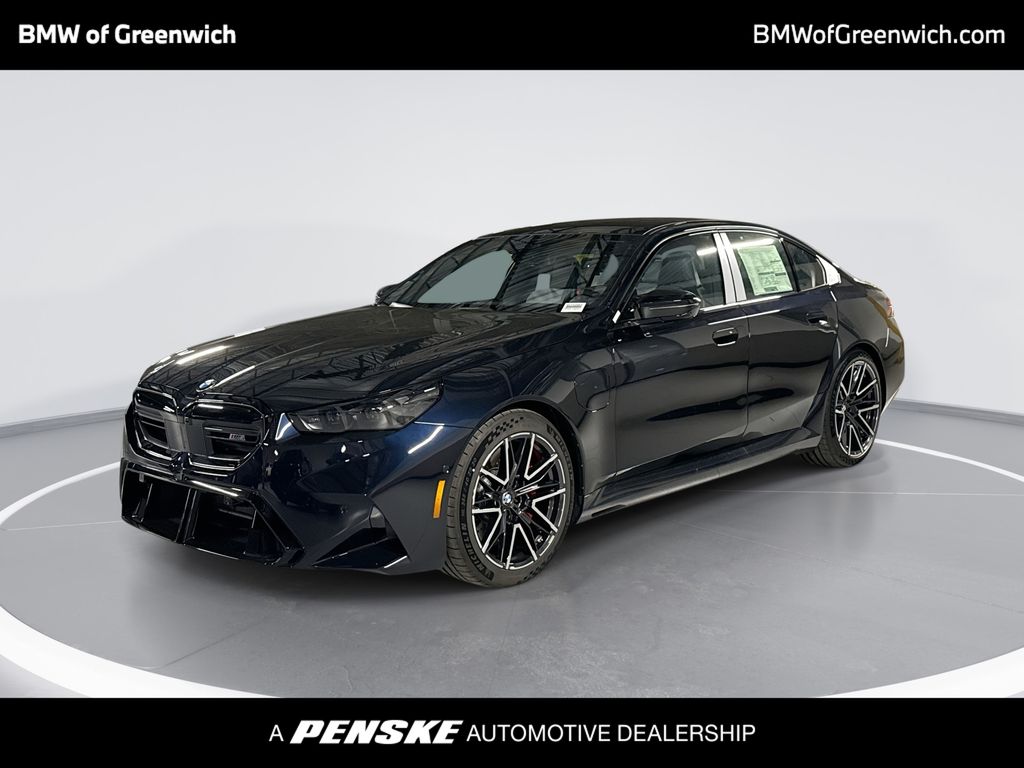 Thumbnail: 2027 BMW M5 - 1